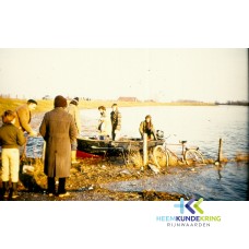 Pannerden Hoog water 19.. (1)